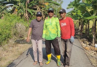 Pengaspalan Jalan Penghubung Dusun Simo-Baturan